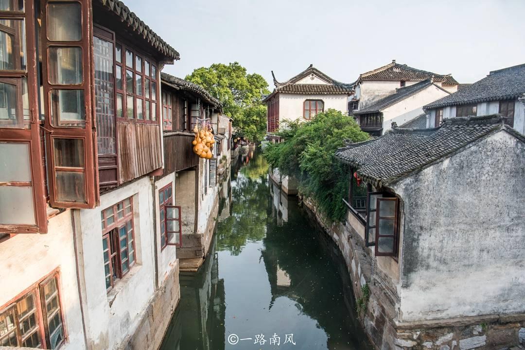 发现热门话题,尽在